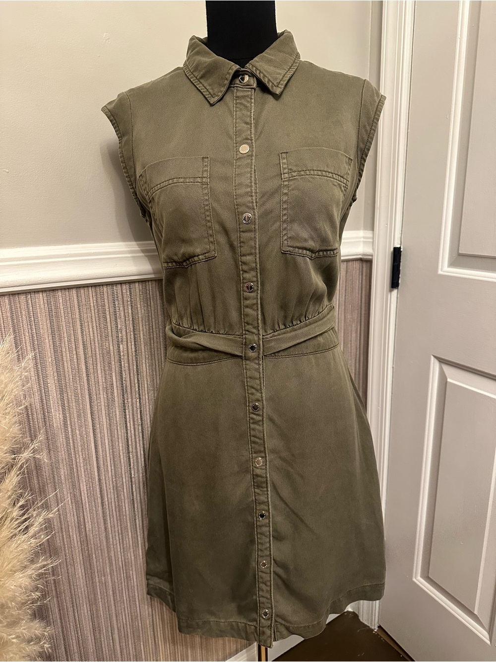 White House Black Market Utility Shirt Dress Size 4 Olive Green Lyocell